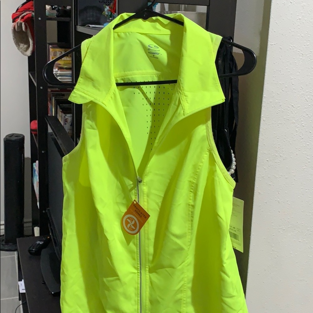 Women’s ventilated exercise vest